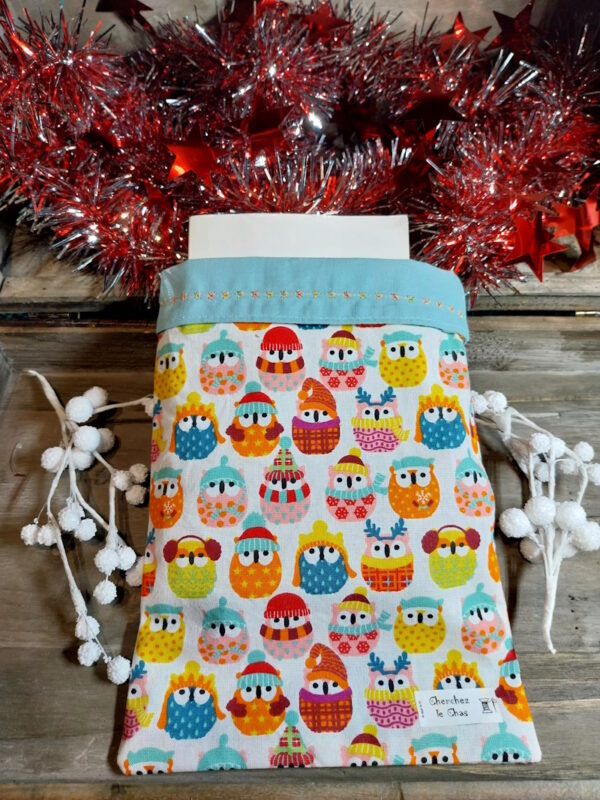 Poche à livre de Noël