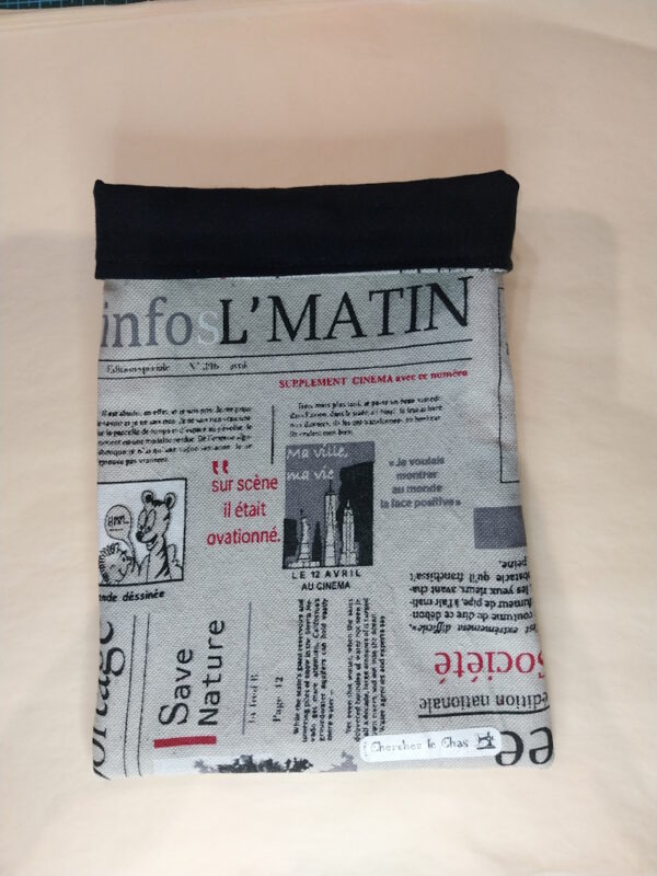 Poche à livre